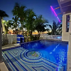 Casa Del Banquete 4*, San Andrés Colombia