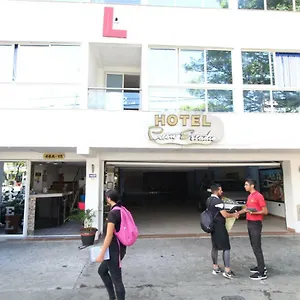 Portón Estadio Hotel