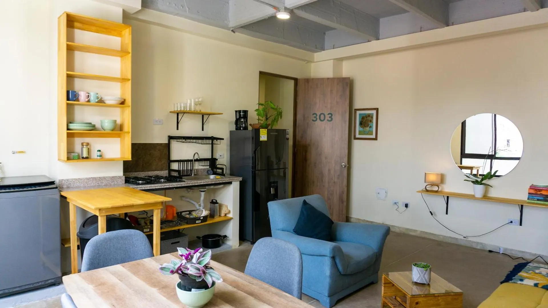 Bed and Breakfast Selva House Medellín